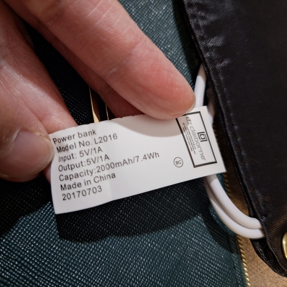 Liz Claiborne Phone Charging Wallet Wristlet Emerald Green RFID Data Protection - Picture 16 of 16